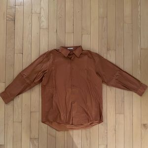 Van Huesen Long-Sleeve Button Down Shirt